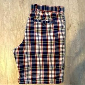 Izod Men’s Plaid Shorts